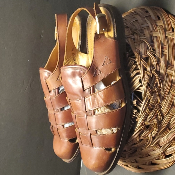 Allen Edmonds Barbandos Fisherman Style Mens Sandals Size 11.5 EE Brown Leather - Picture 3 of 8